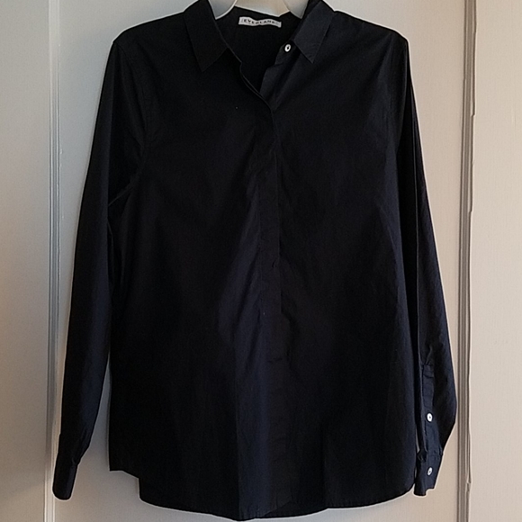 Everlane Tops - Everlane long sleeve shirt